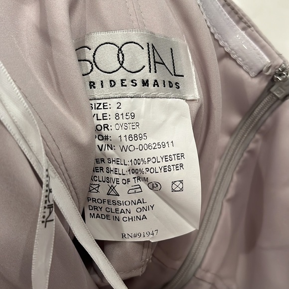 NWT Social Bridesmaids Chiffon Formal Gown #8159 Oyster - Picture 9 of 11